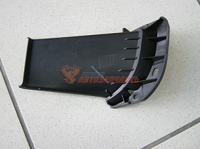 21704 Щиток нижней решетки бампера правый