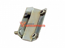 1118 Кронштейн крепления фары правый